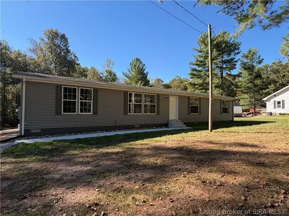 527 Highway 64, New Salisbury, IN 47161