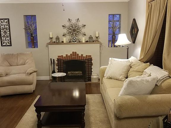 4th image of 5743 Mardel Ave