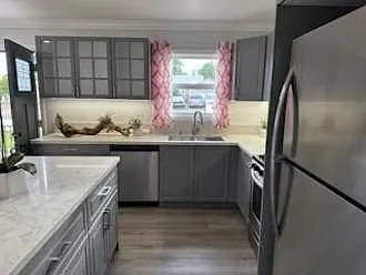 2 bed, 1200 sqft, $4,000 — Photo 4