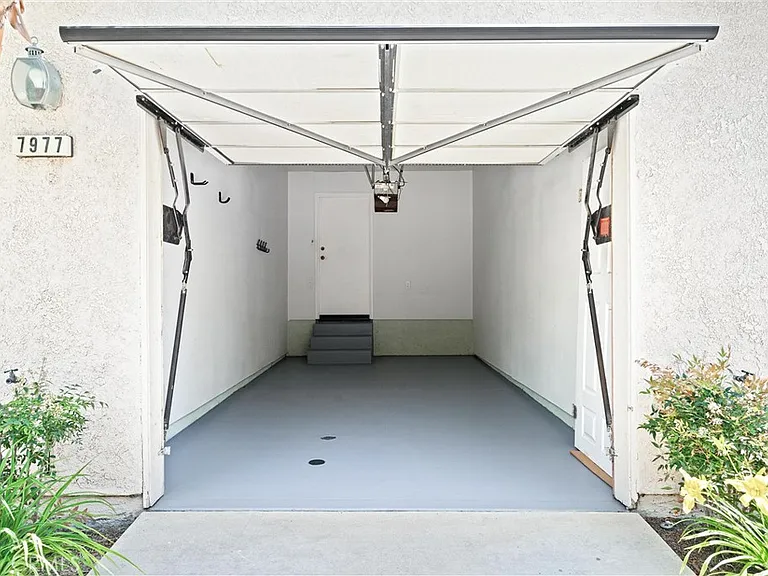 7977 E Viewrim Dr — Photo 35