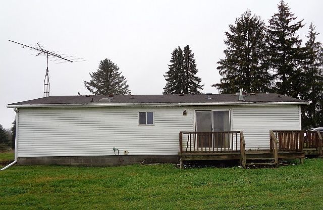 2nd image of 18812 Steubenville Pike Rd