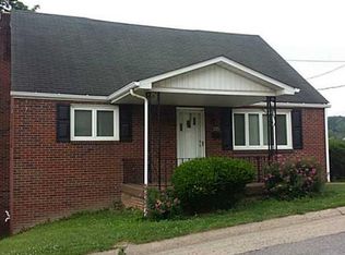 227 N Cherry Ave, Houston, PA