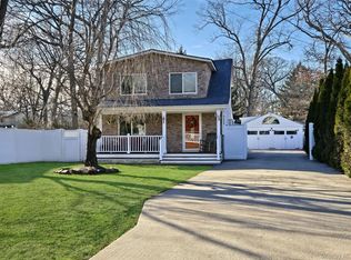 58 N Evergreen Drive, Selden, NY 11784