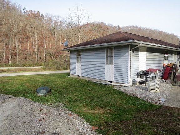 2746 Bull Creek Rd, Hyden, KY 41749 | MLS #122202 | Zillow