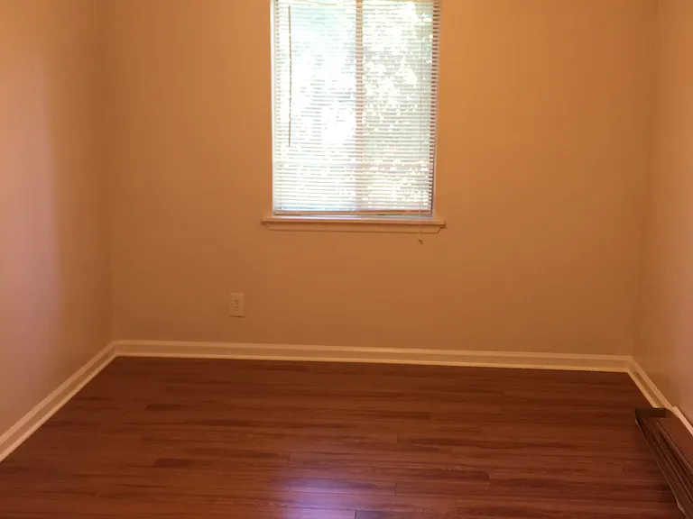 2388 Lawrenceville Hwy — Photo 7