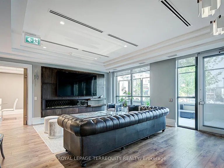 3 Southvale Dr #401 — Photo 31