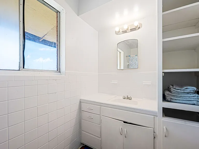 Gaston Uptown Apartments — Photo 6