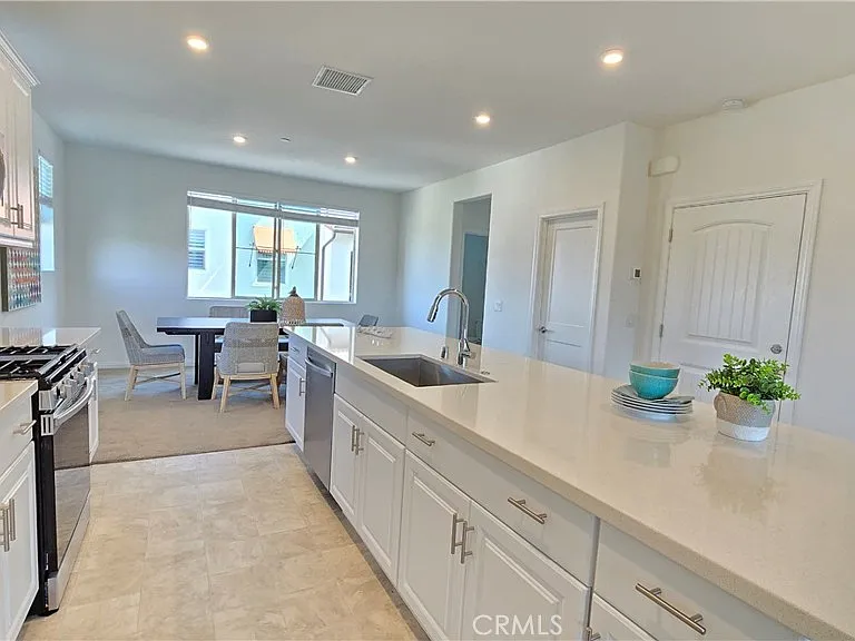 1813 Mesquite Way — Photo 14