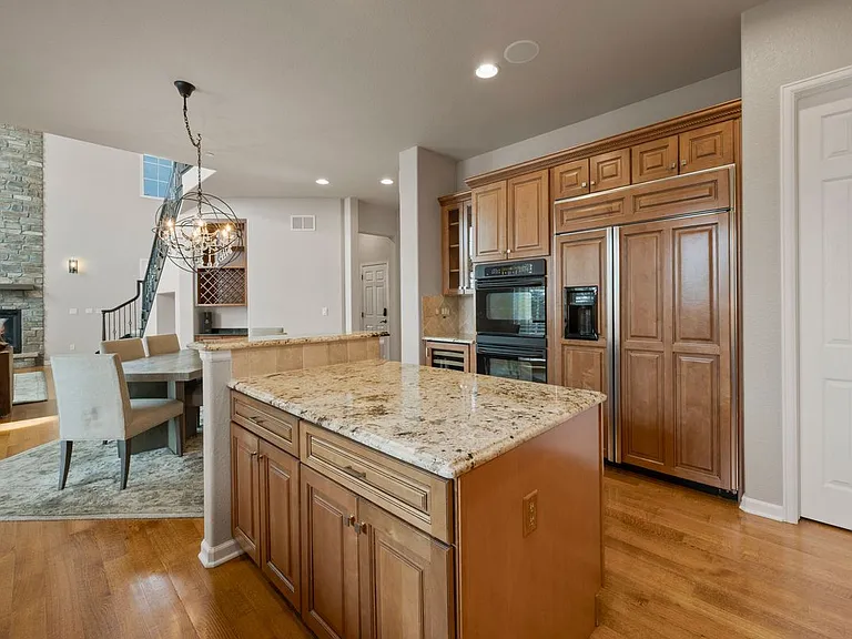 6258 Oxford Peak Ct — Photo 13