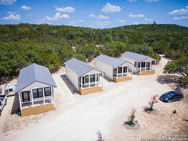 1 bed, 1.0 bath, 832 sqft, $1,400 — Photo 4