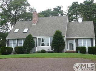 9 Hockanom Rd, Yarmouth Port, MA 02675