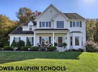 1132 Ballyshannon Dr, Elizabethtown, PA 17022