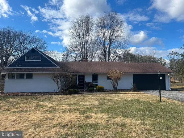 7900 Ivy Ln, Baltimore, MD 21208