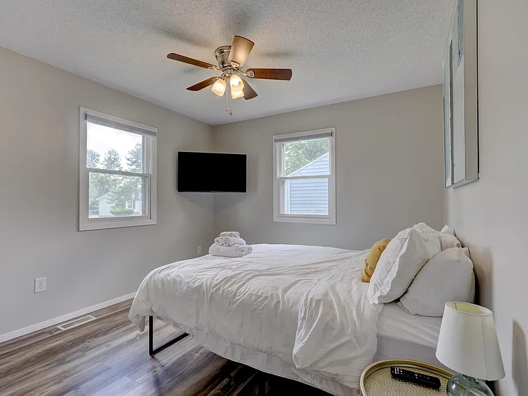 1116 Roosevelt Ave — Photo 31
