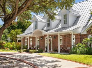 2308 Country Ln, Palmhurst, TX 78573