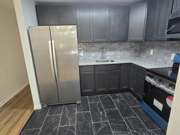 1712 McCulloh St #1, Baltimore, MD 21217