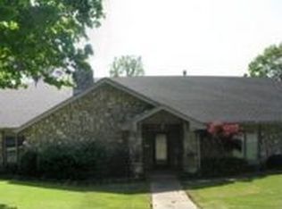 1616 Cartwright Cir, Springdale, AR 72762