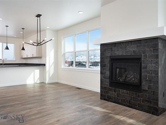 2nd image of 5363 Vaughn Dr