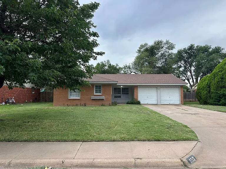 5513 Alvarado Rd — Photo 1
