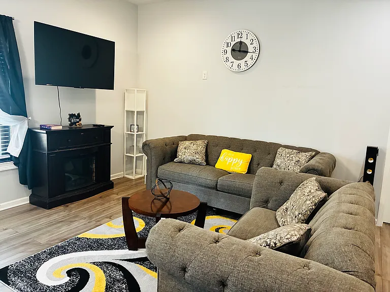 Oatgrass Dr — Photo 17