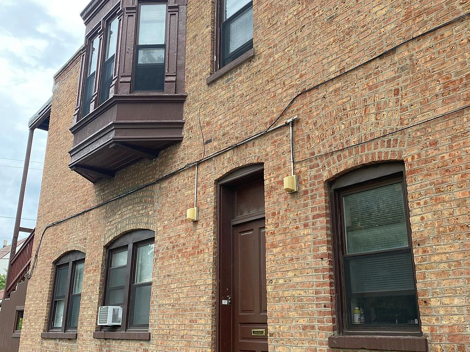 1st image of 3069 N Central Park Ave #2R