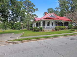 202 W Foy St, Richlands, NC 28574
