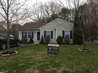 3 Auburn Ct, Stuarts Draft, VA 24477