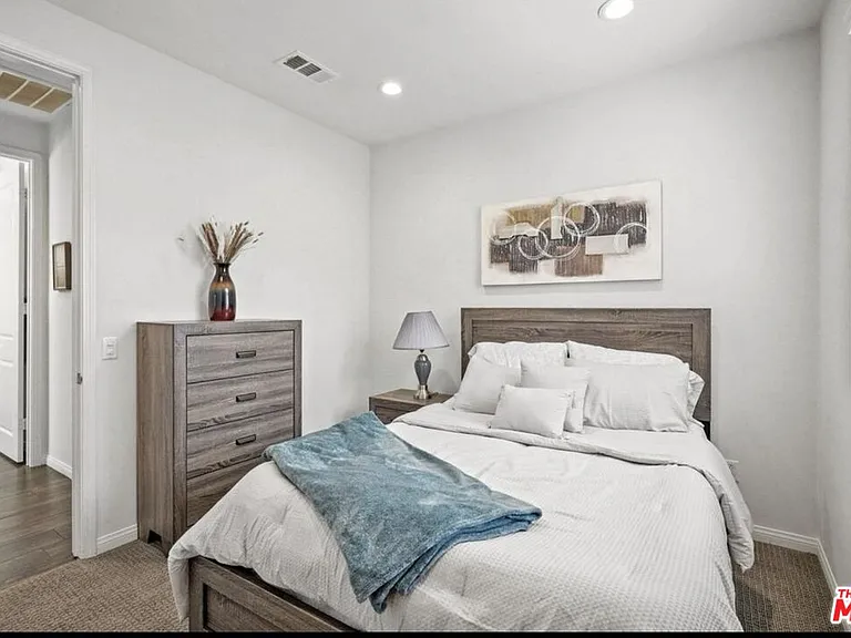 4720 E Washington Ave — Photo 12