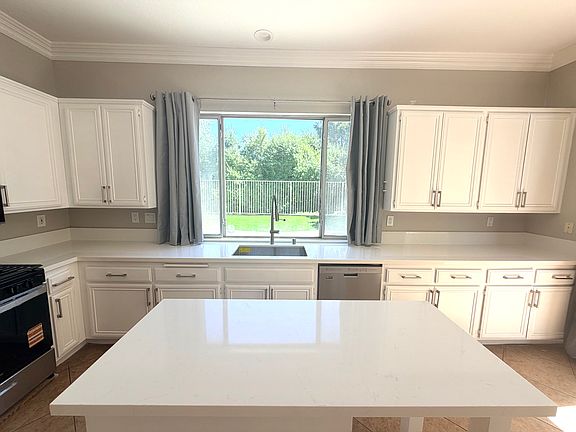 4th image of 14163 Applegate Ln