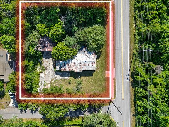 3rd image of 1609 W 10TH STREET