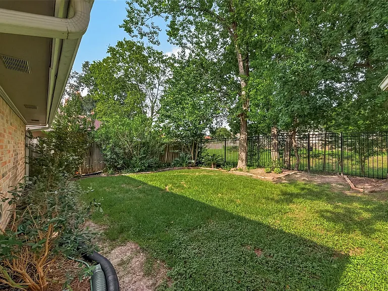2230 Joel Wheaton Rd — Photo 48