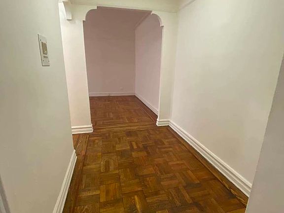 4th image of 35-50 82nd St #1D