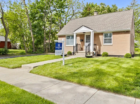 1012 Leith Ave, Waukegan, IL 60085