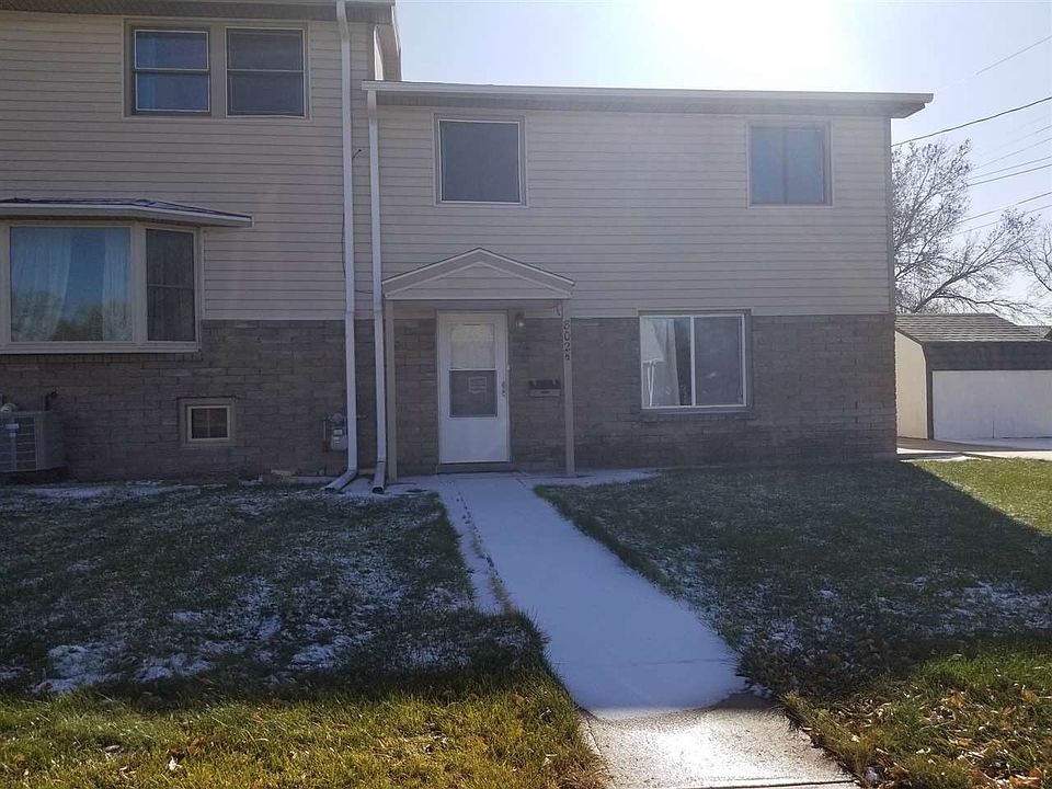 1st image of 802 1/2 S Cottonwood St