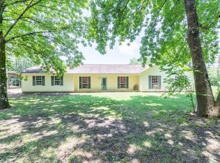 93 Carpenter Rd, Starkville, MS 39759