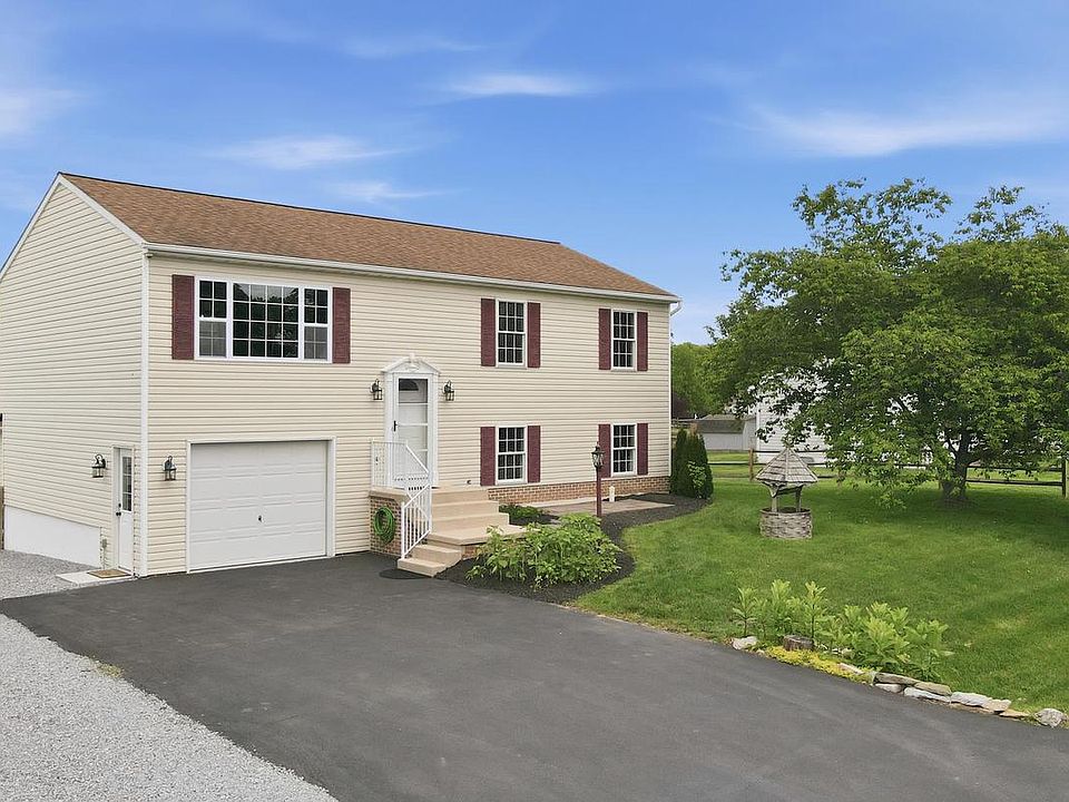 1st image of 15932 Hibiscus Dr