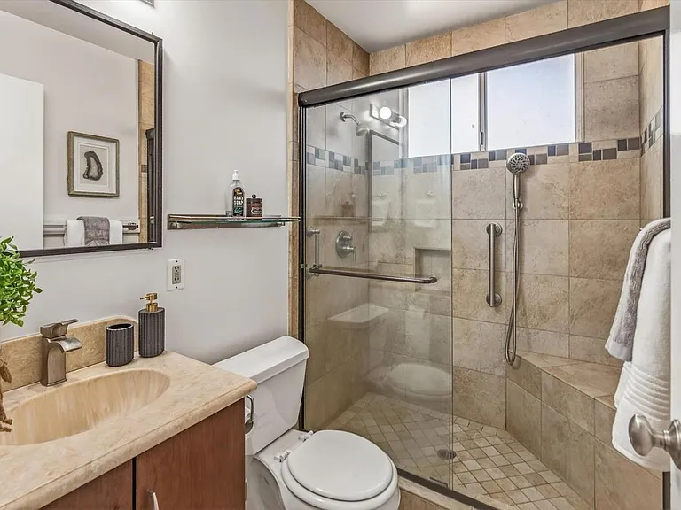 3991 Sutherland Dr — Photo 2