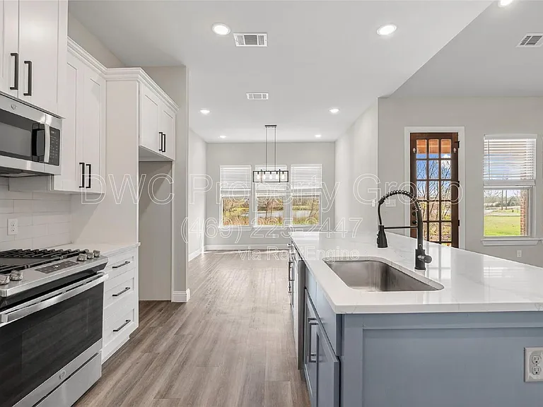 5401 Arroyo Trl — Photo 23