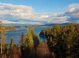 8461 S Red Hog Dr, Coeur D Alene, ID 83814