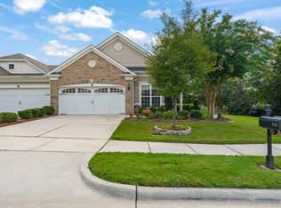 720 Finnbar Dr, Cary, NC 27519