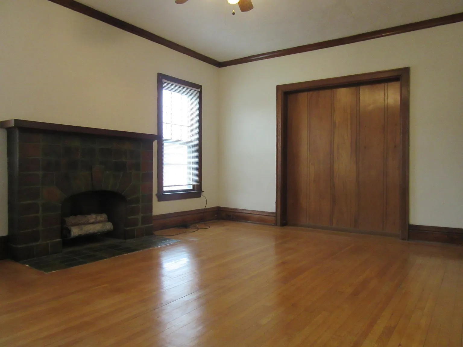 2 bed, 1000 sqft, $650 — Photo 3