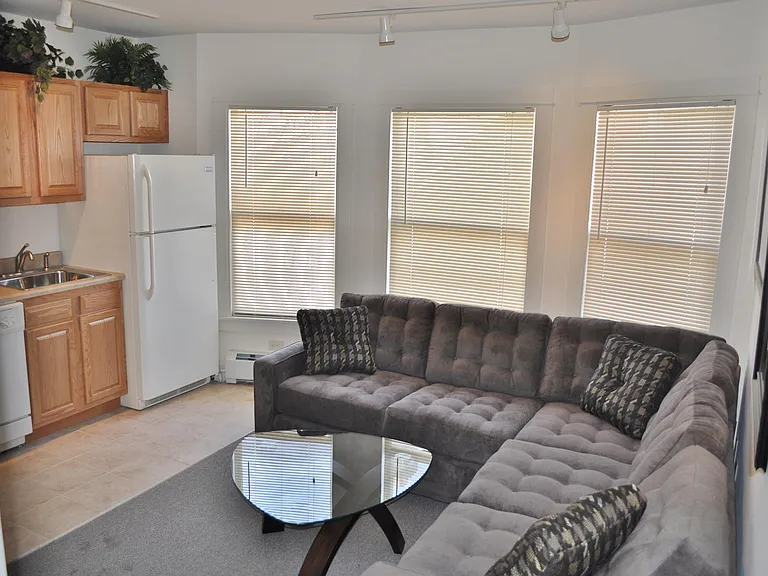 203 Williams St — Photo 24