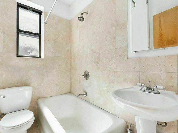 5th image of 205 W 10th St APT 5E