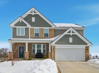 390 University Dr, Walton, KY 41094