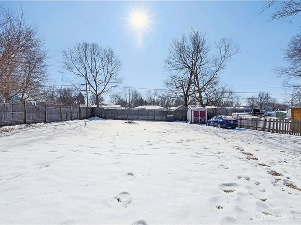 153 Montgomery Ave, Carlisle, OH 45005