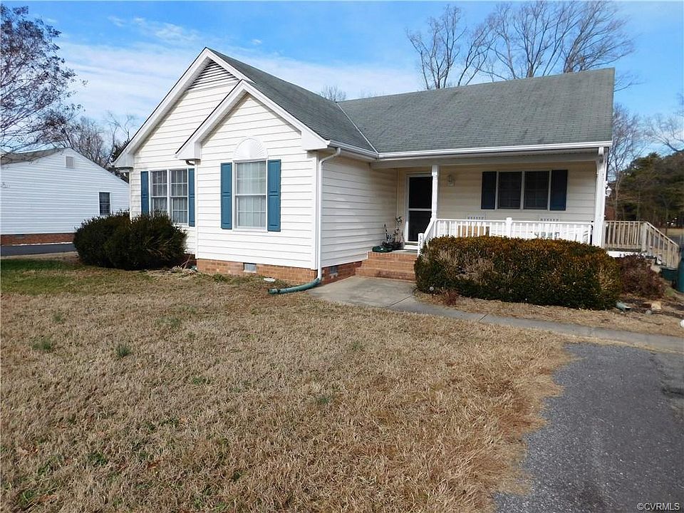 2nd image of 3232 Pinefields Dr