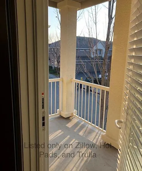 3506 Esplanade Cir — Photo 12