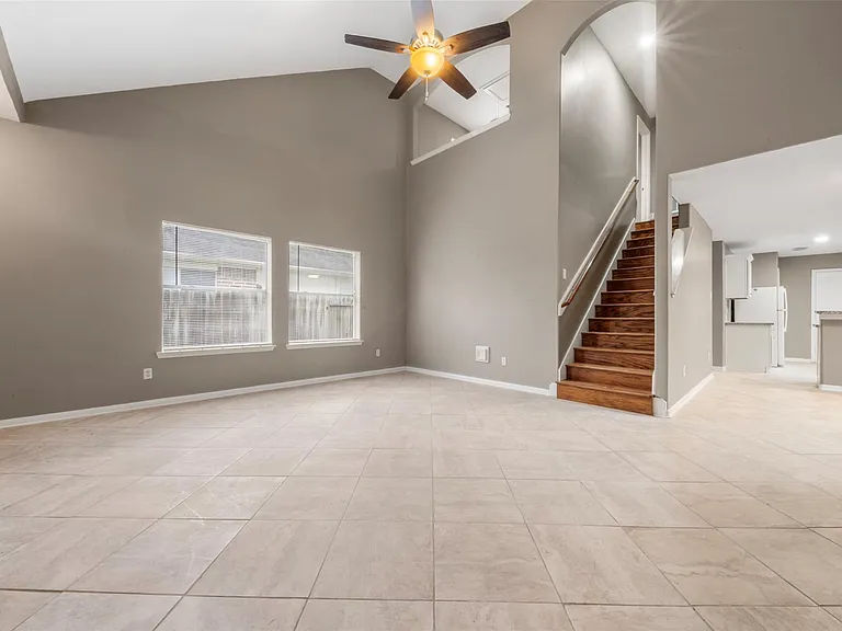6803 Highwind Bend Ln — Photo 5