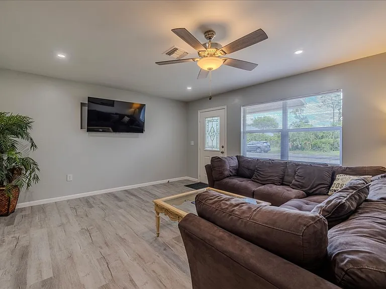 27311 J C Ln — Photo 3
