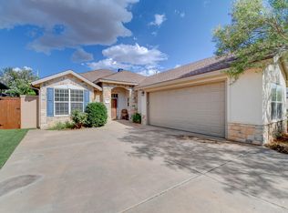 2113 Mustang Dr, Levelland, TX 79336